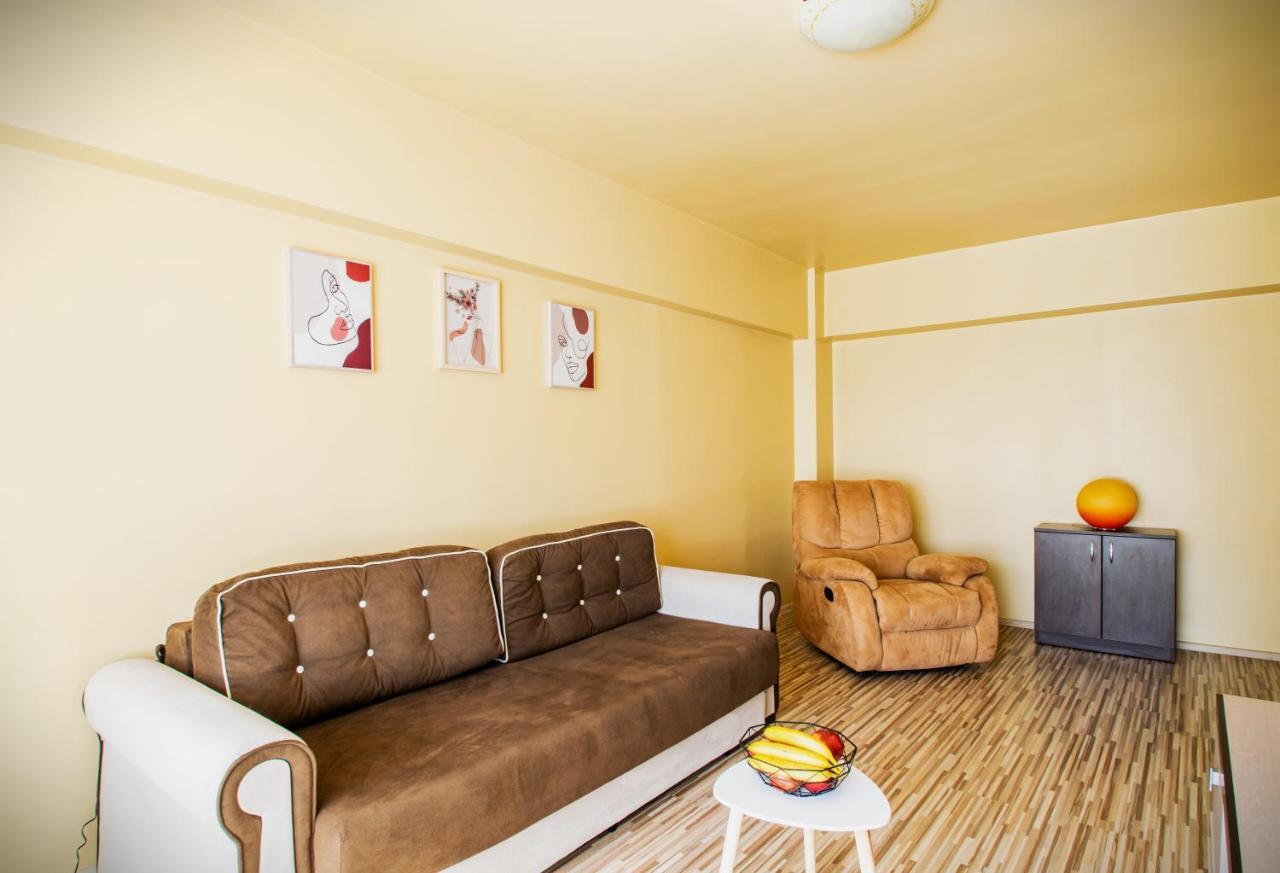 Apartmán Apartament Centru - Cec Craiova Exteriér fotografie
